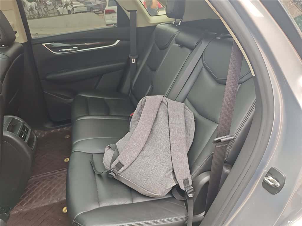 Cadillac XT5, 2018 13