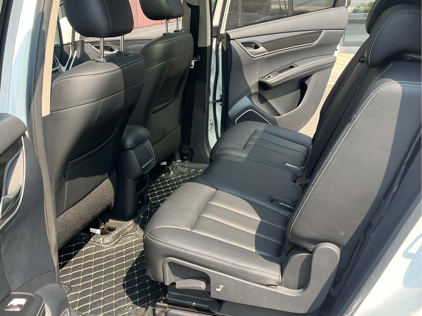 BYD Song, 2018 9