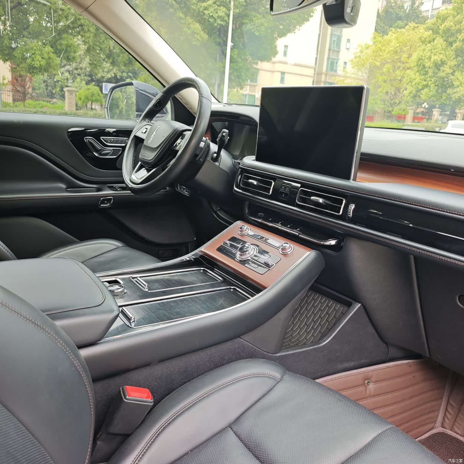 Lincoln Aviator, 2021 17