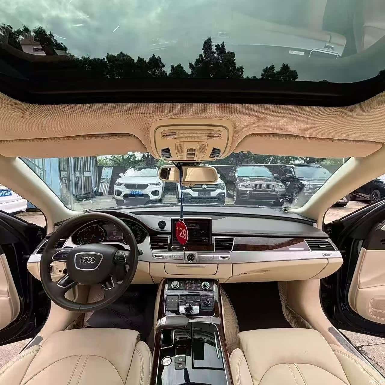 Audi A8L, 2014 3