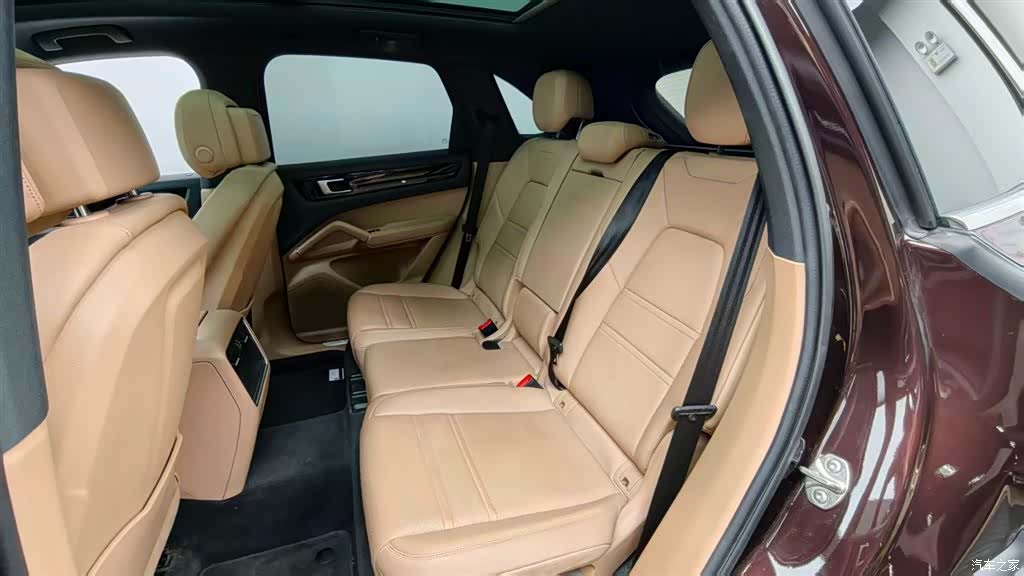 Porsche Cayenne, 2021 13