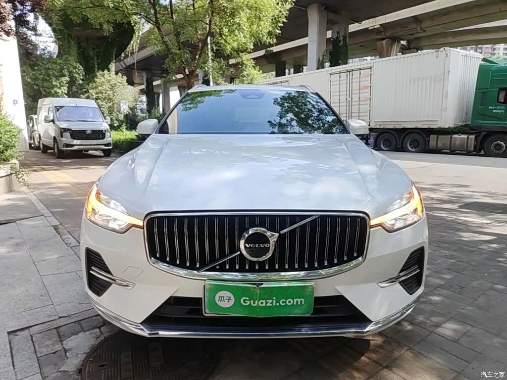 Volvo XC60, 2022 3