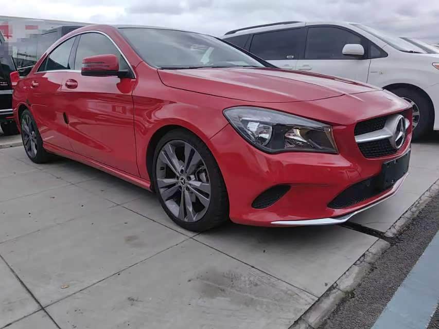 Mercedes-Benz CLA