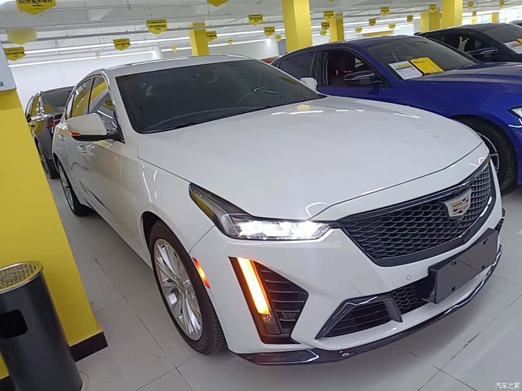 Cadillac CT5, 2023 4