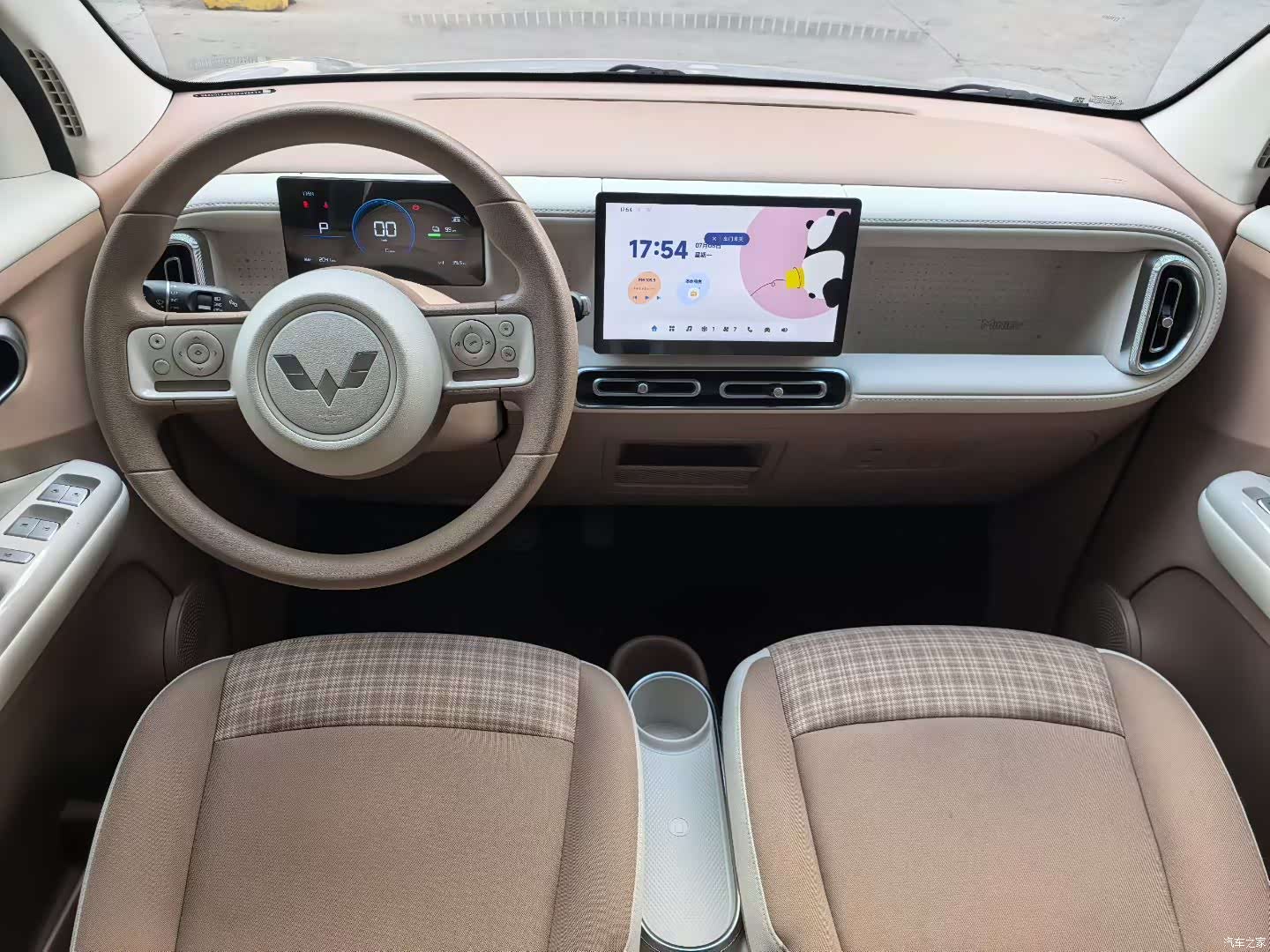 Wuling MINIEV, 2026 4