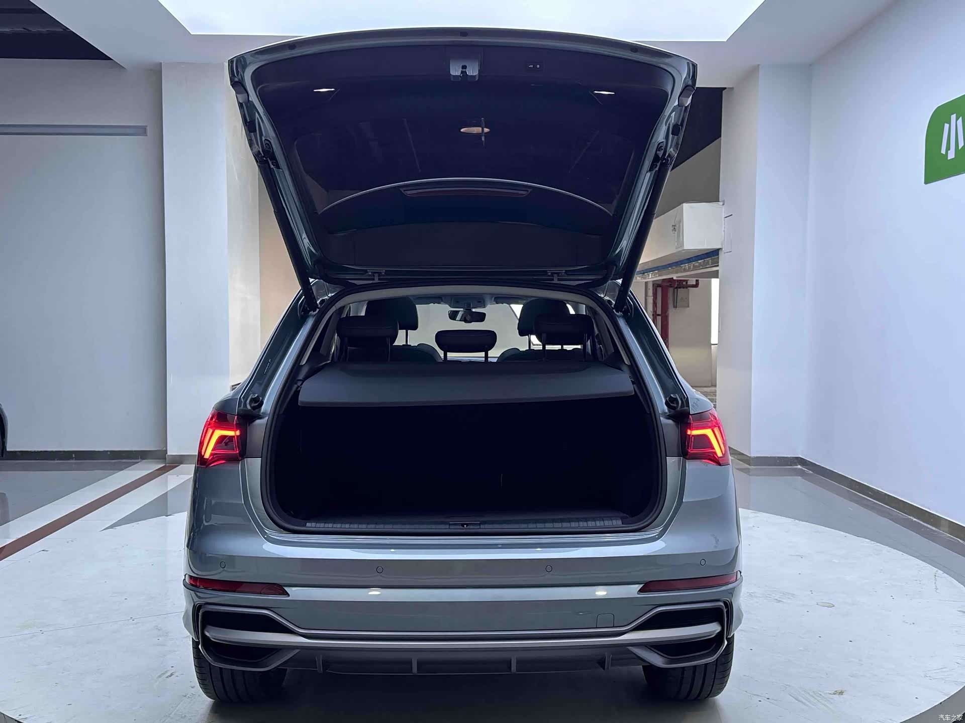 Audi Q3, 2022 23