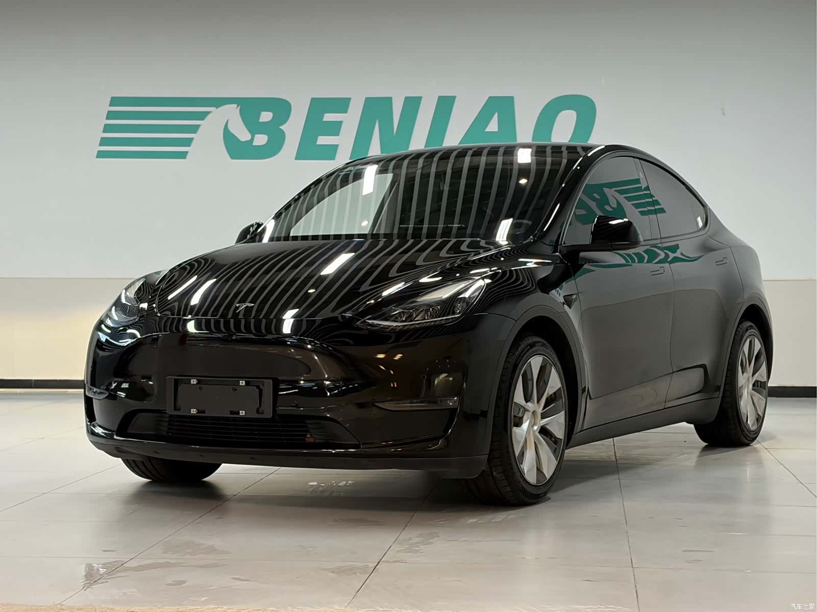 Tesla Model Y, 2021 1