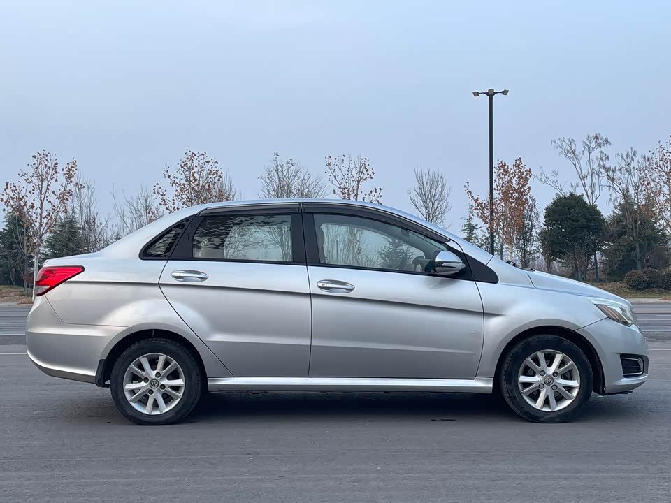 BAIC E series