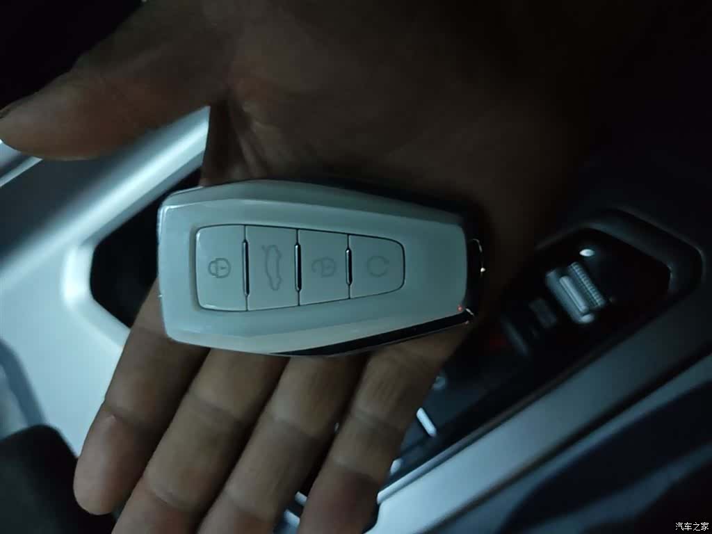 Geely Preface, 2022 9
