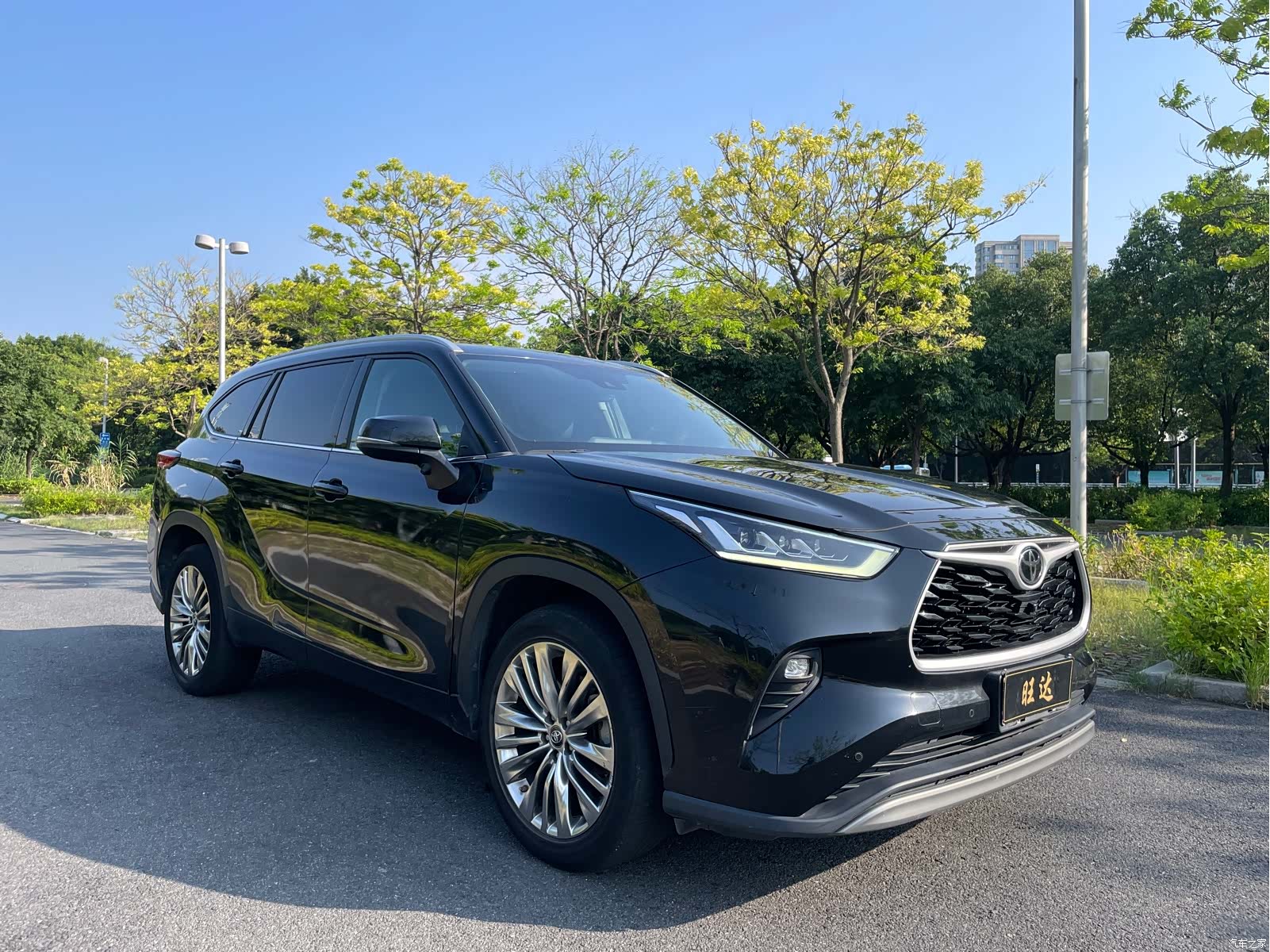 Toyota Highlander, 2022 3