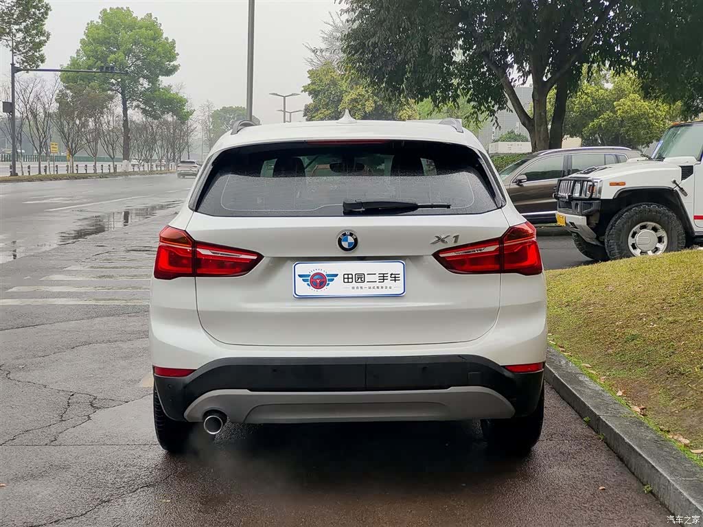 BMW X1, 2019 все фото