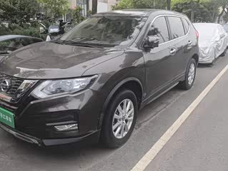 Nissan Qijun 2019 2.0L CVT 2WD 7.58