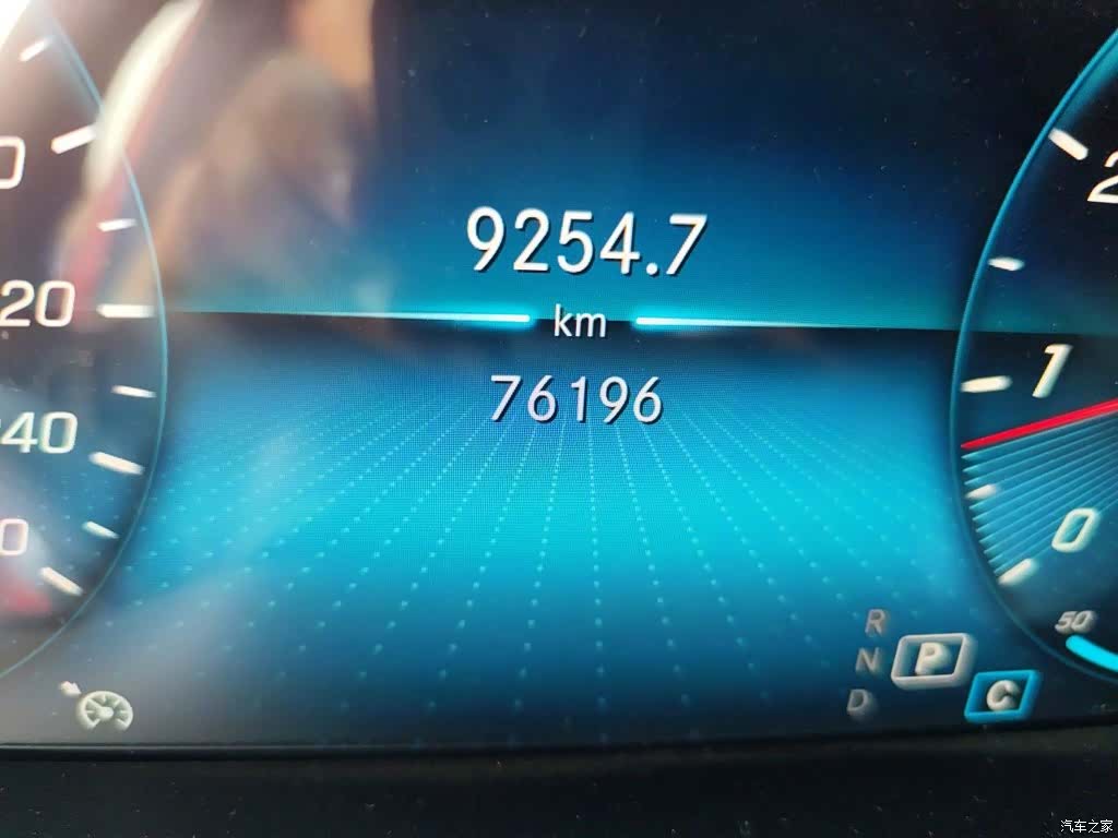 Mercedes-Benz GLC, 2020 13