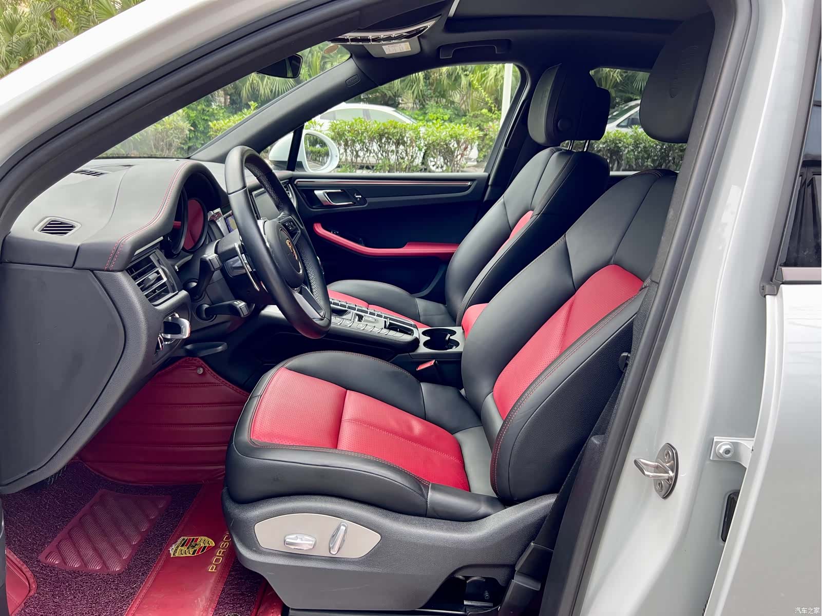 Porsche Macan, 2021 4