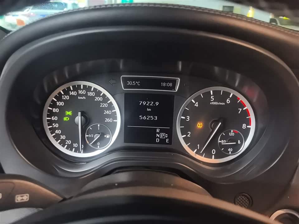Infiniti QX30 Infiniti QX30