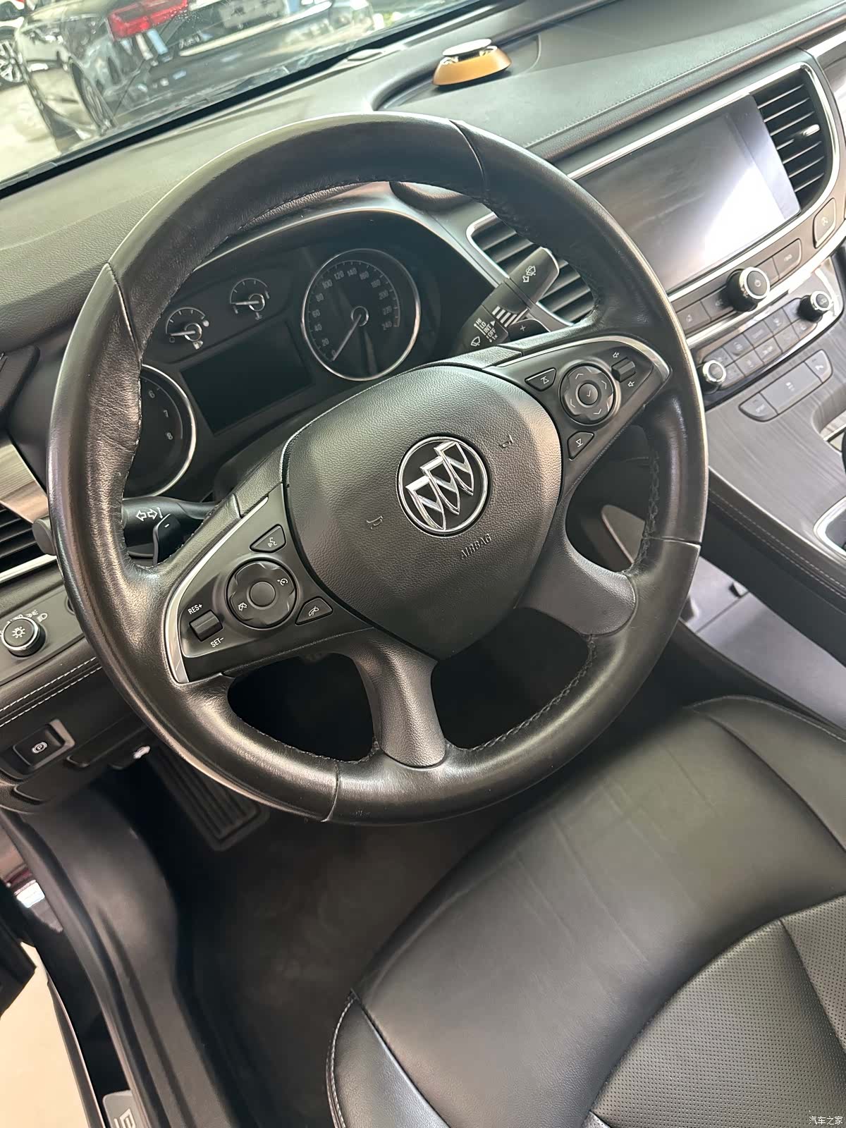 Buick LaCrosse, 2019 11