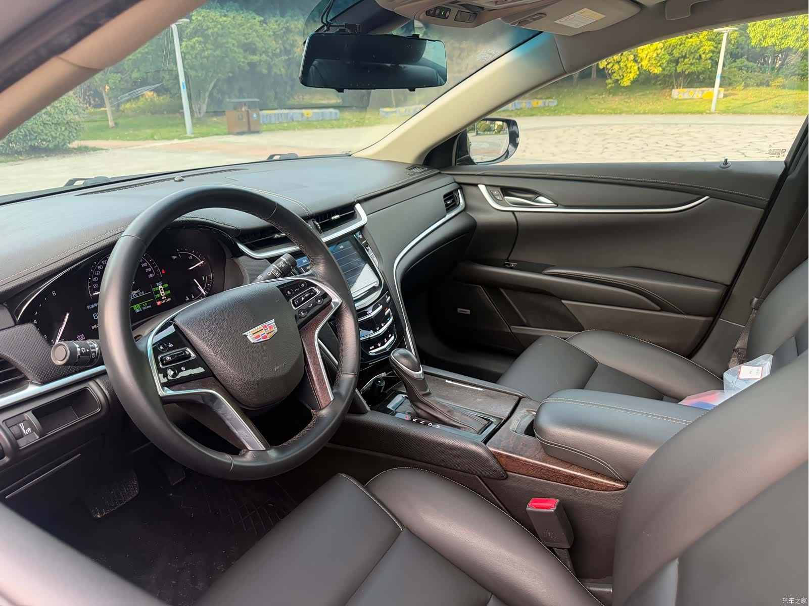 Cadillac XTS, 2019 7