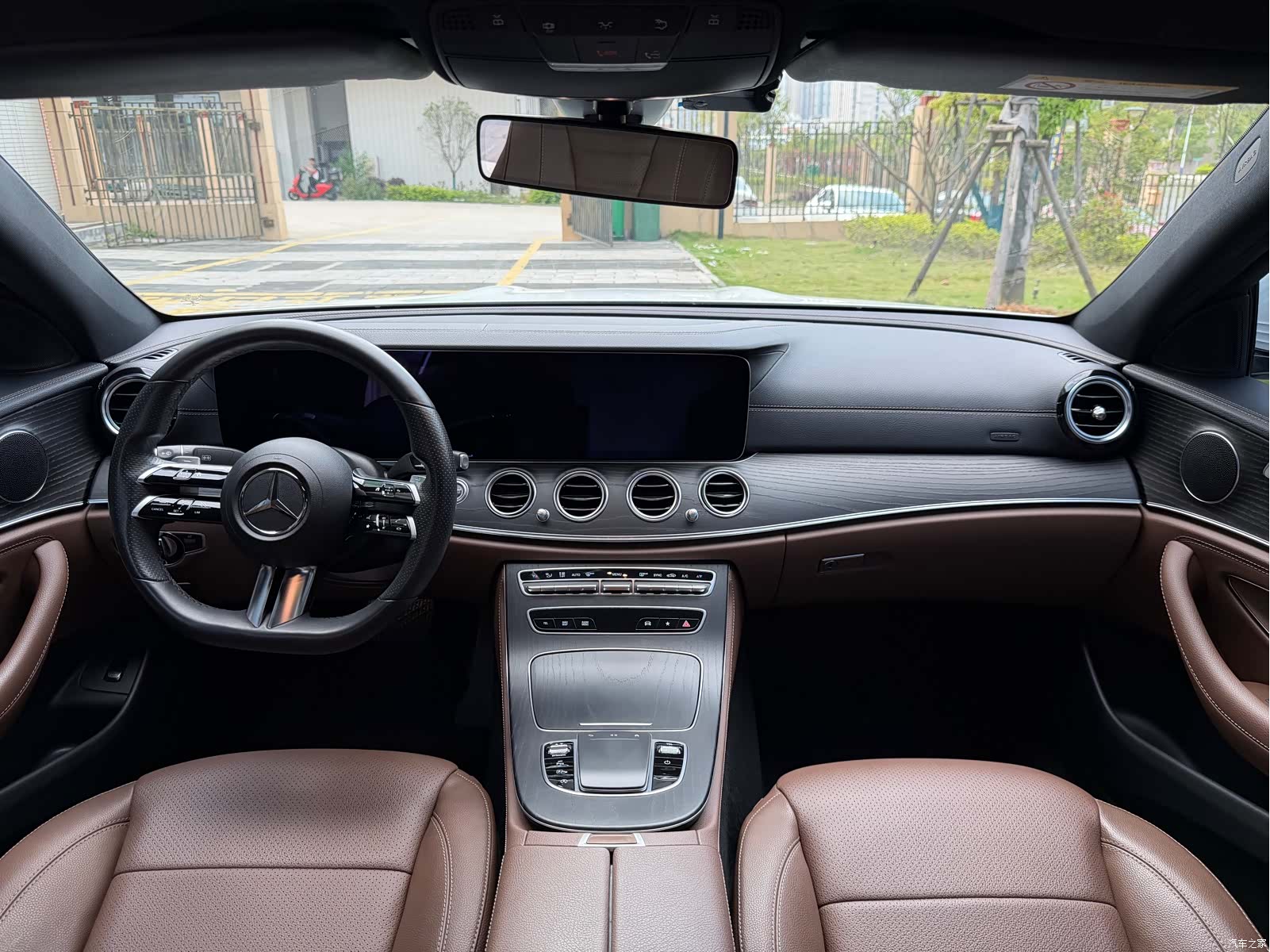 Mercedes-Benz E-Class, 2021 6