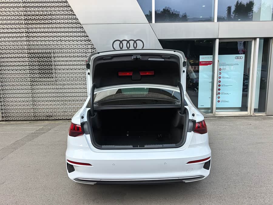 Audi A3 2021, фото 12