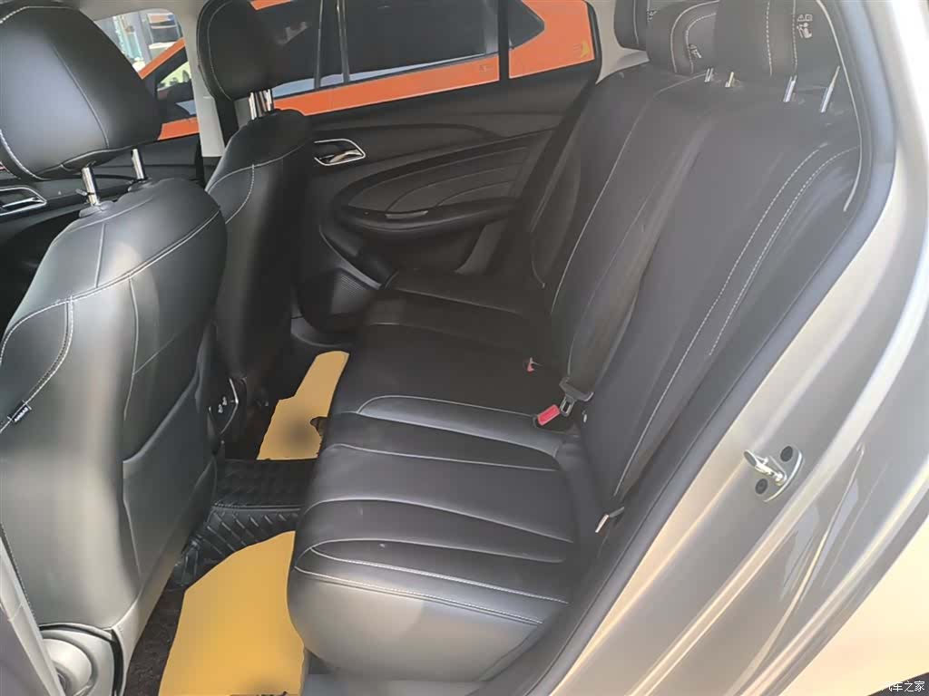 Roewe i5, 2021 17