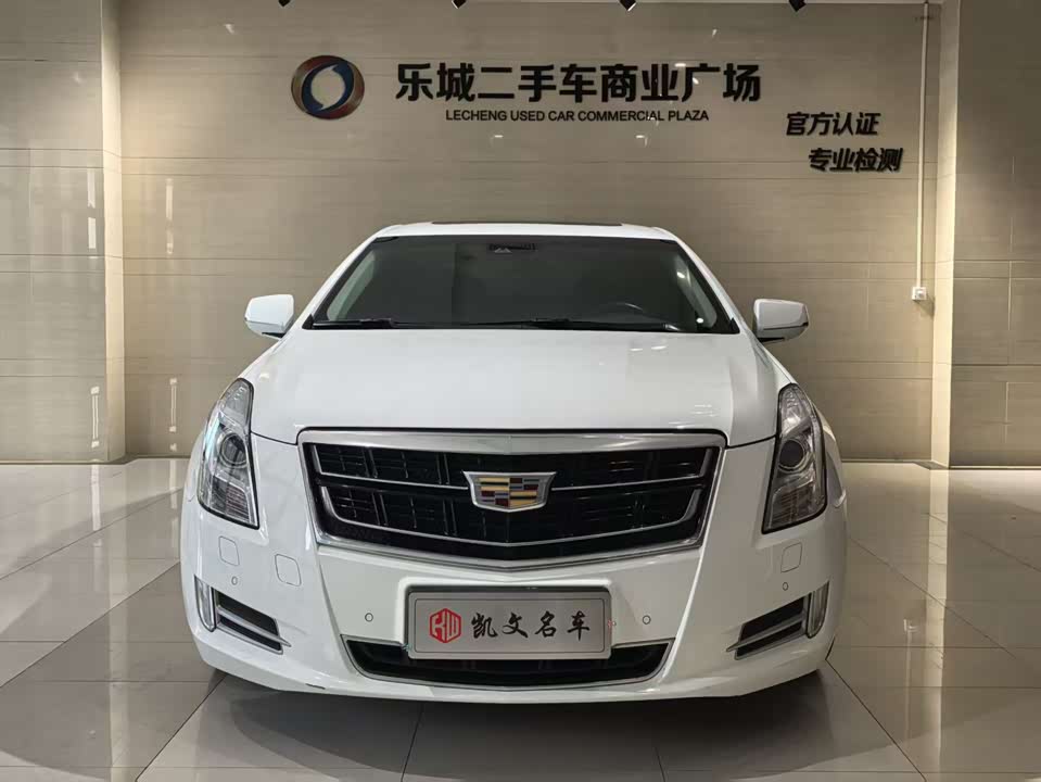 Cadillac XTS