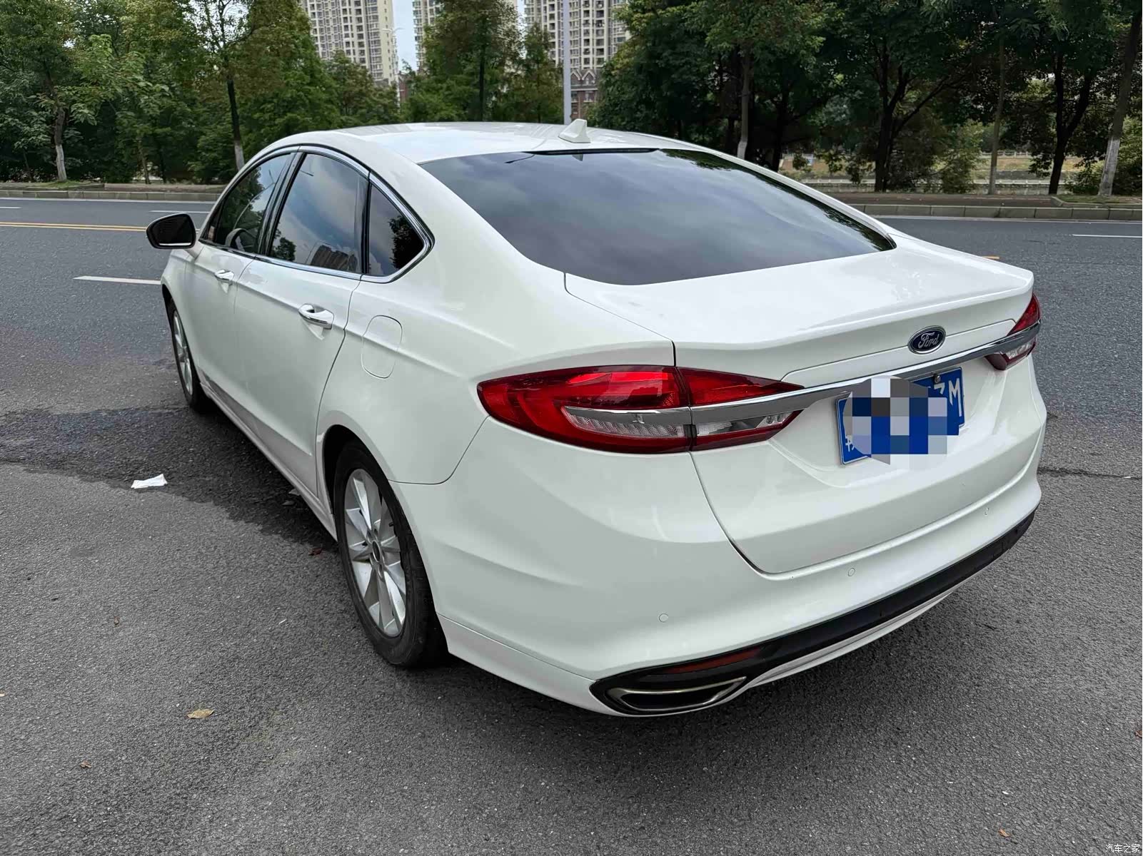 Ford Mondeo, 2017 3