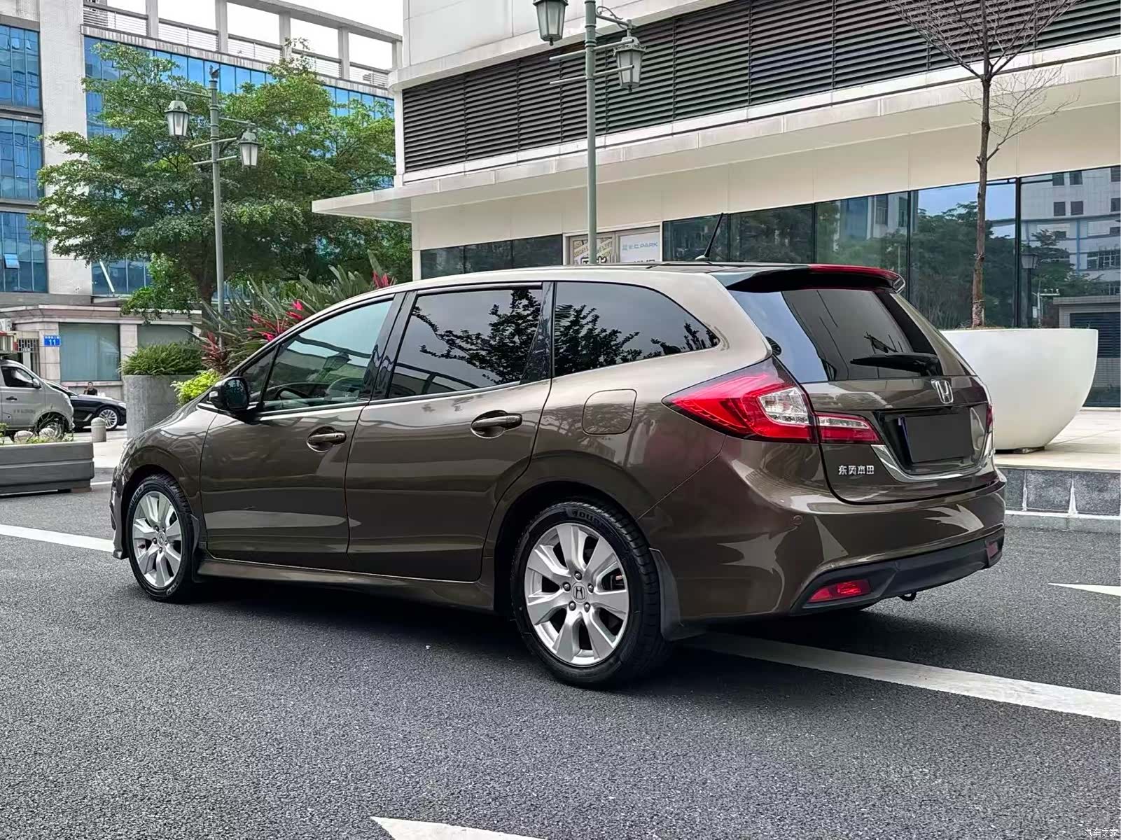 Honda Jade, 2015 4