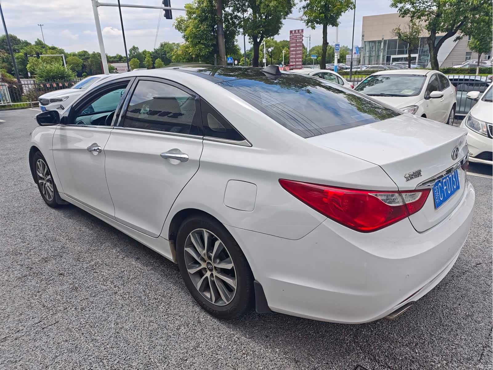 Hyundai Sonata, 2013 все фото