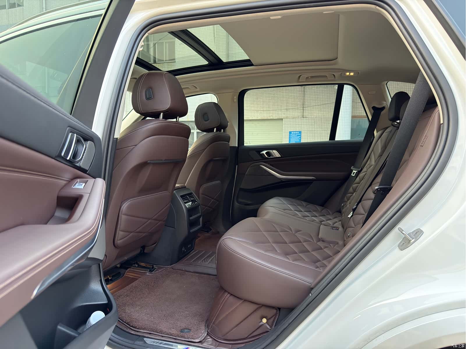 BMW X5, 2023 12