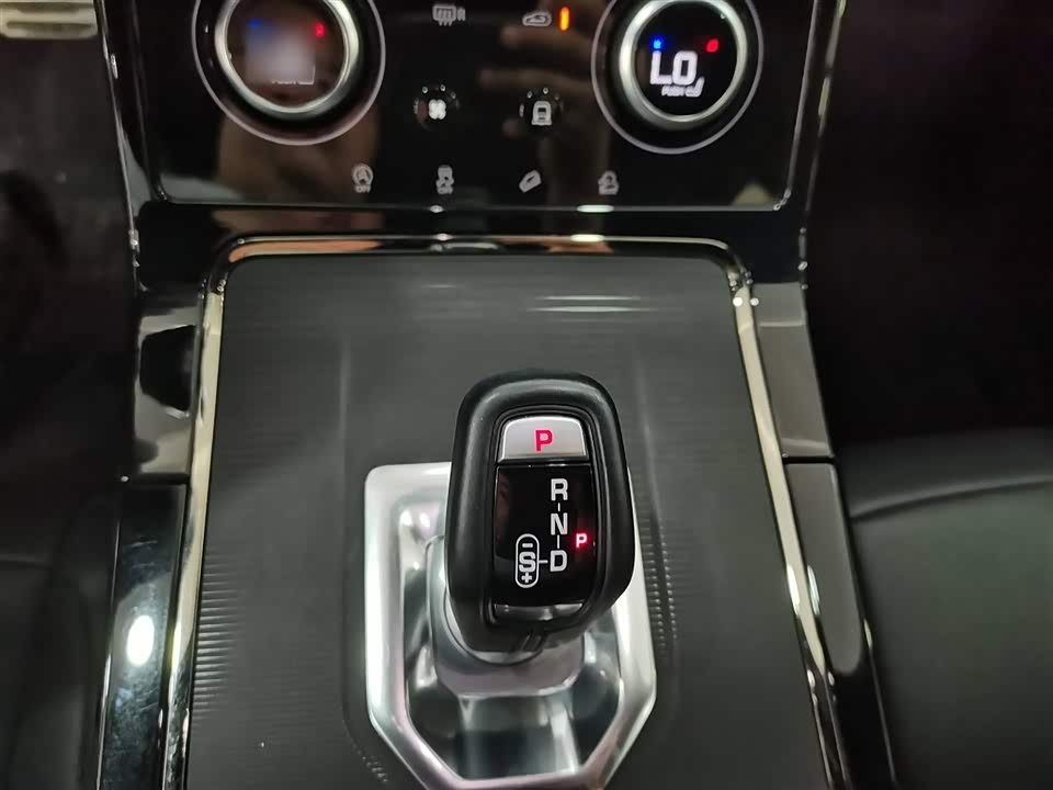 Land Rover Range Rover Aurora