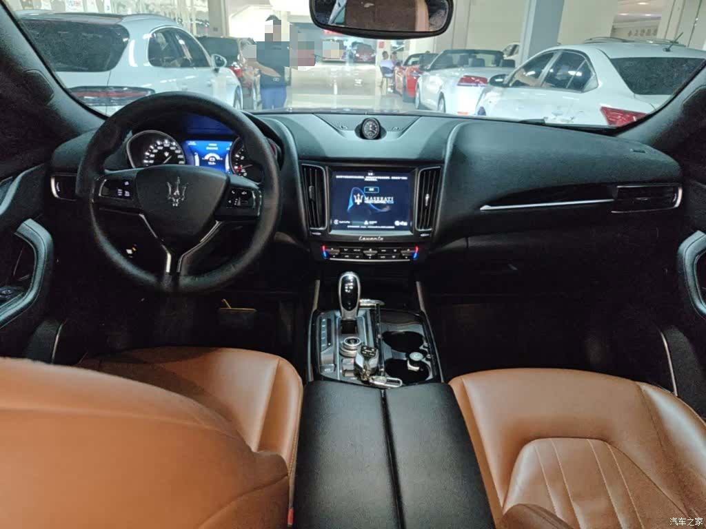 Maserati Levante, 2018 10