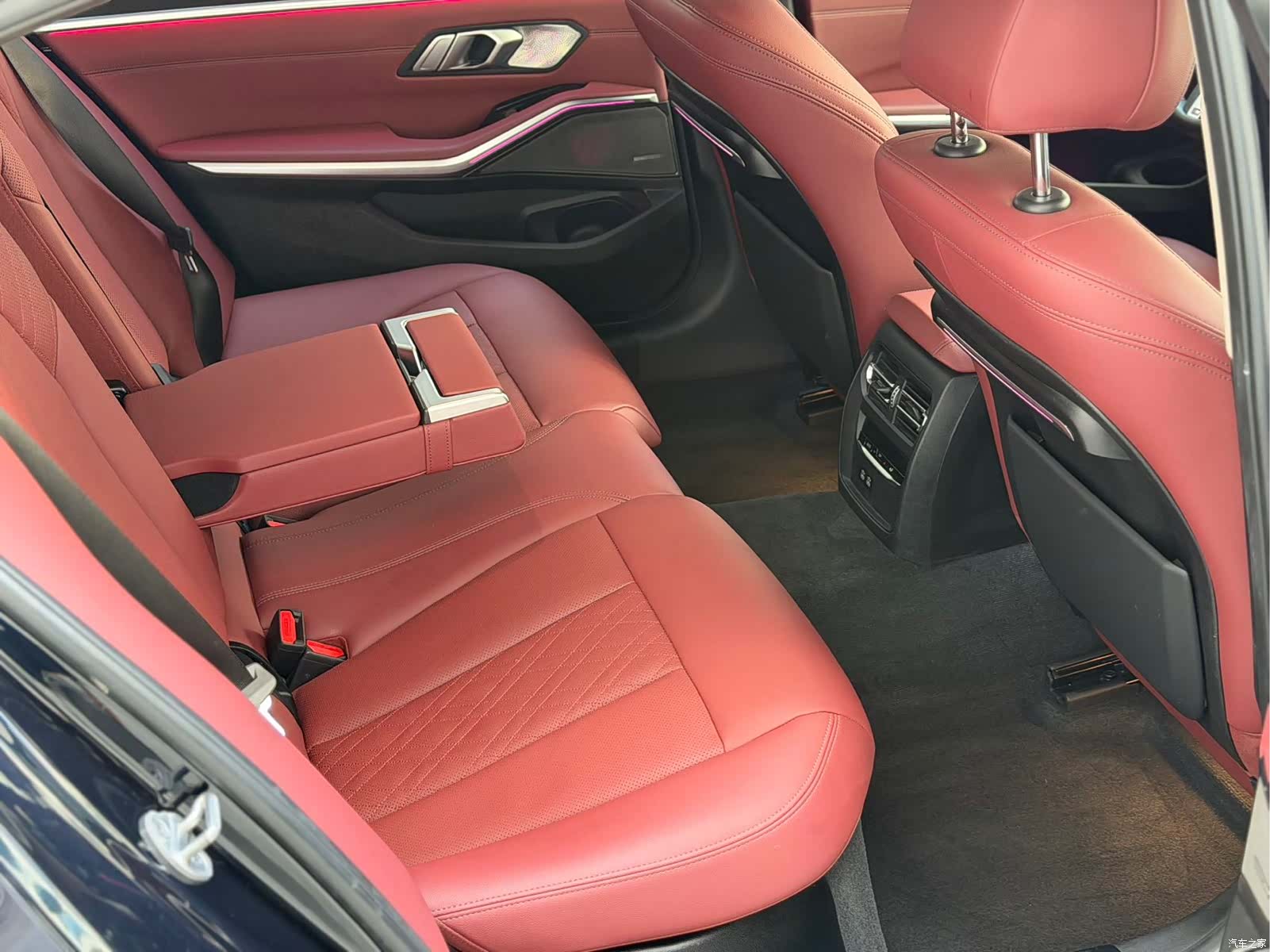 BMW 3 Series, 2022 7