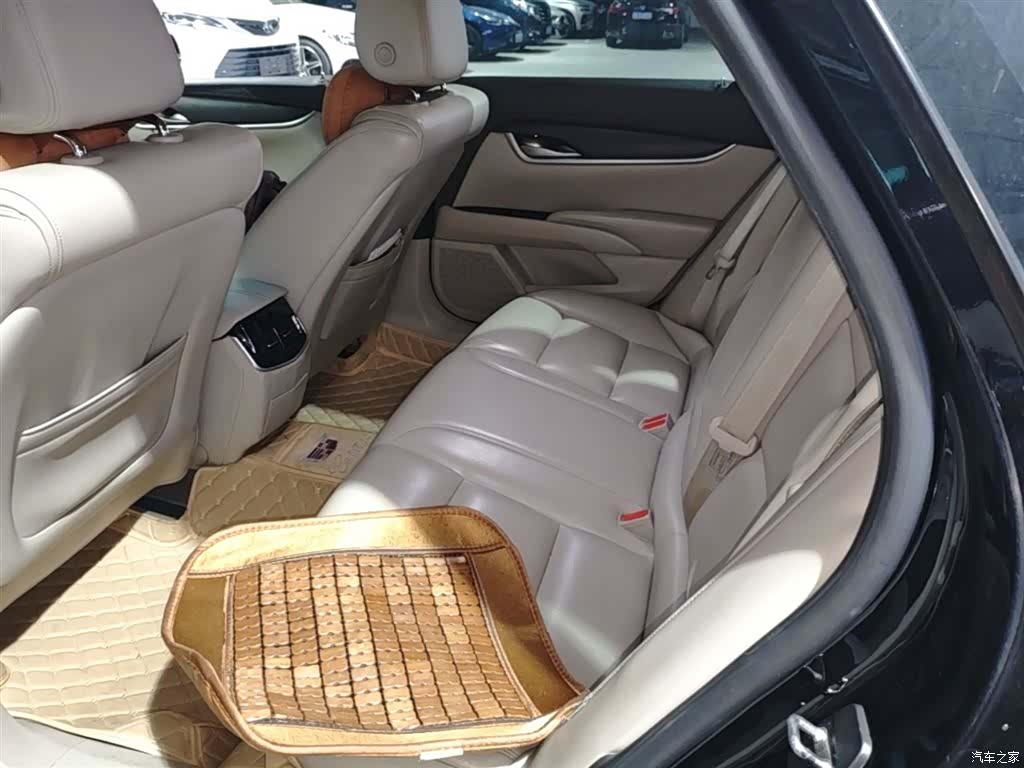 Cadillac XTS, 2017 17