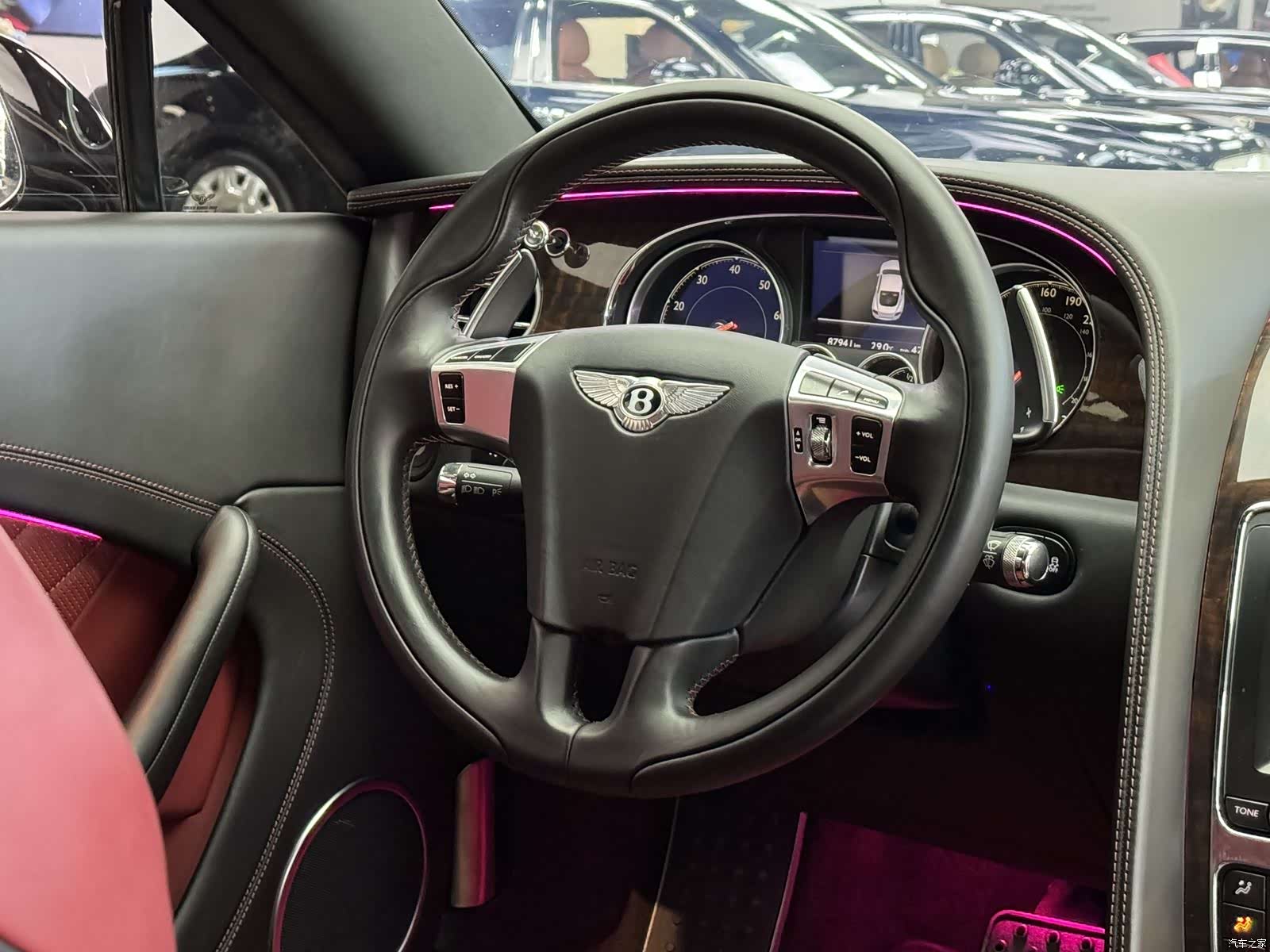 Bentley Continental GT, 2018 10