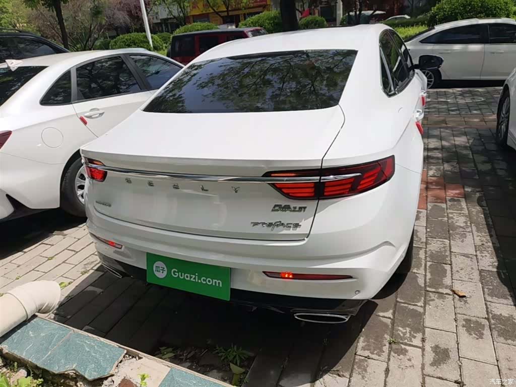 Geely Preface, 2022 6