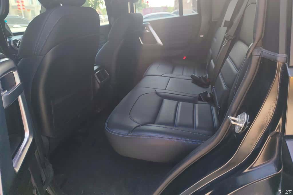 BAIC BJ40, 2021 11