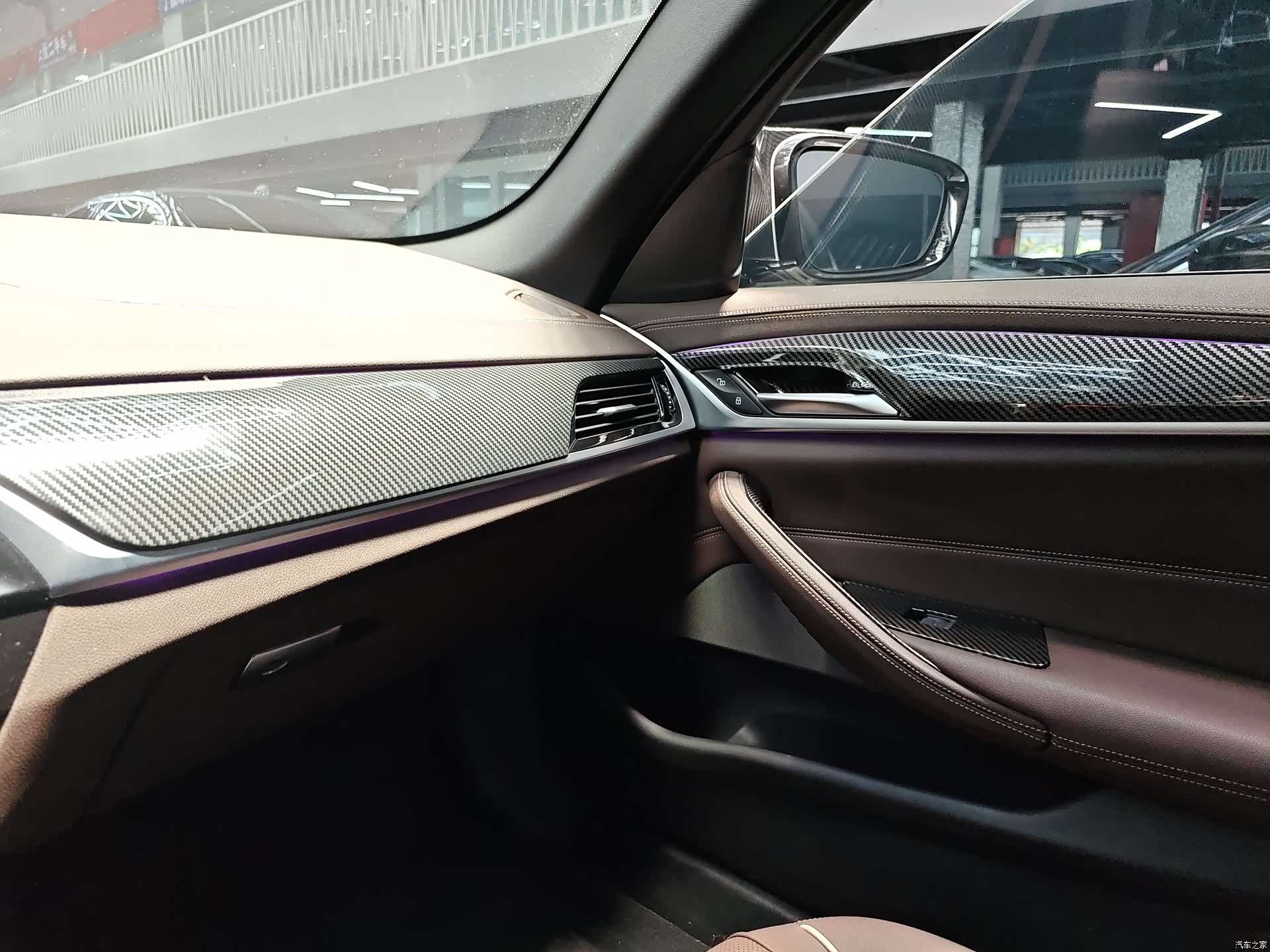 BMW 5 Series, 2023 15