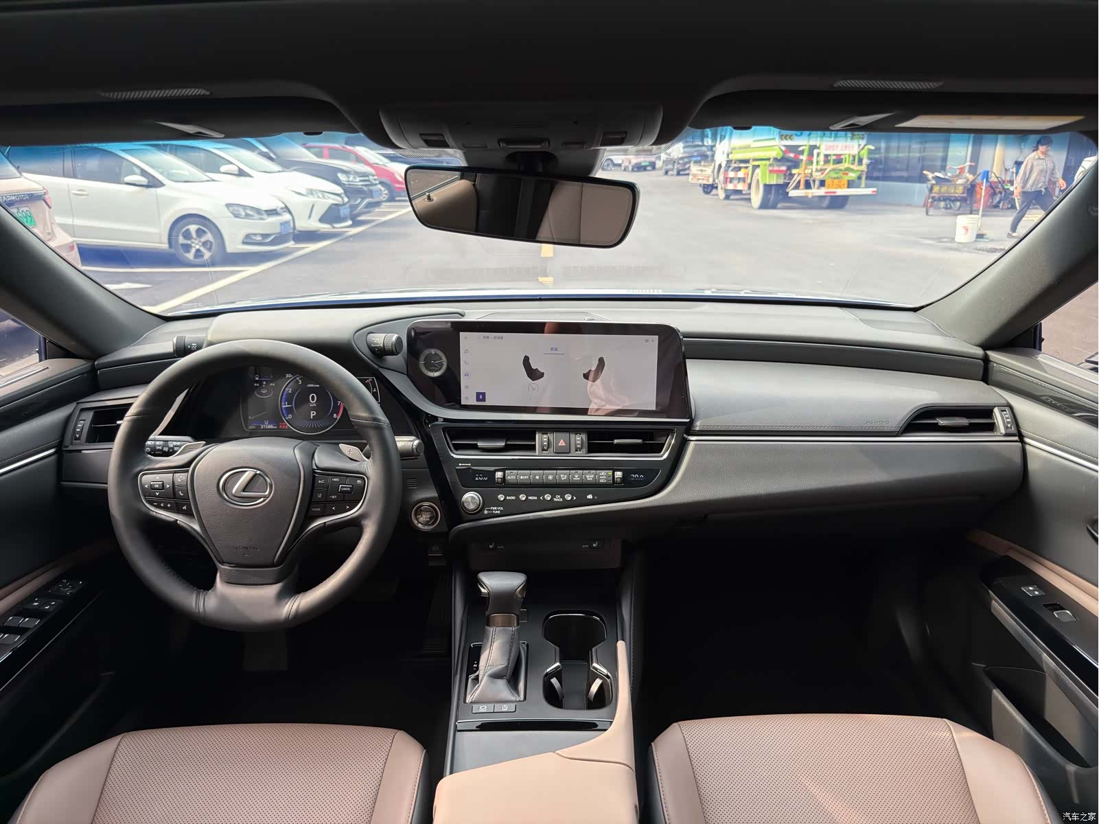Lexus ES, 2024 6