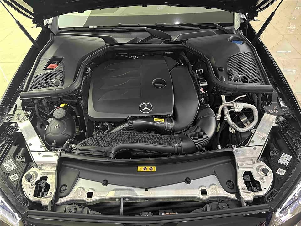 Mercedes-Benz E-class Mercedes-Benz E-class