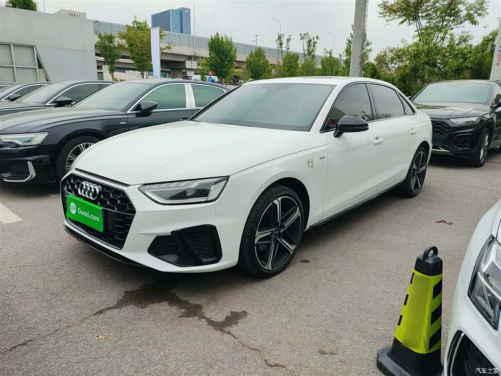 Audi A4L, 2023 2
