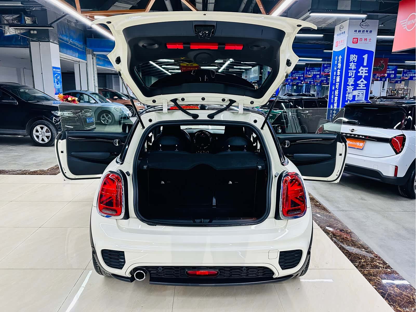 Mini Cooper, 2021 19
