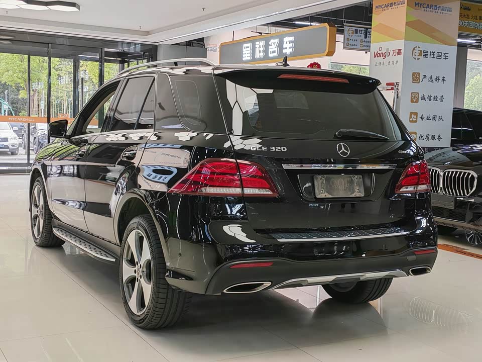 Mercedes-Benz GLE Mercedes-Benz GLE
