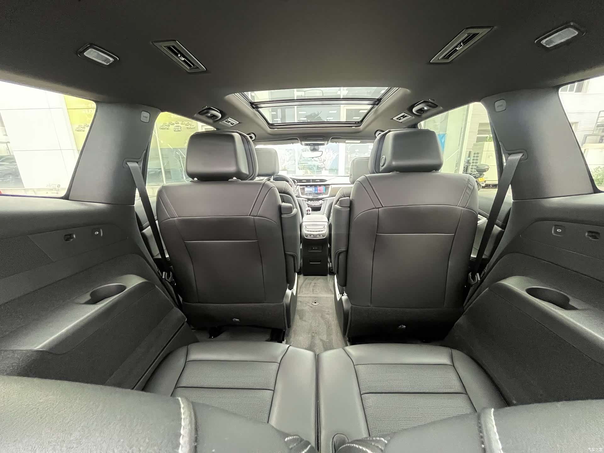 Cadillac XT6, 2024 15