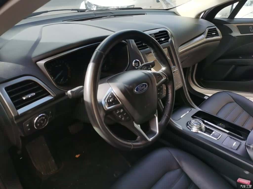 Ford Mondeo, 2017 11
