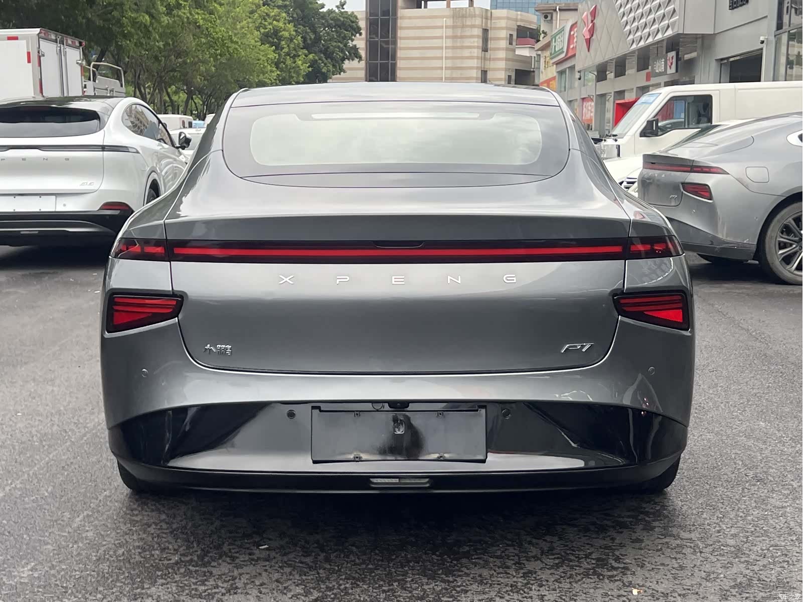Xpeng P7, 2021 7