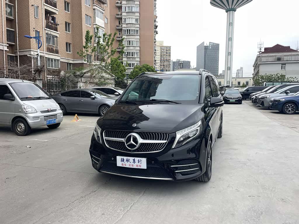 Mercedes-Benz V-Class