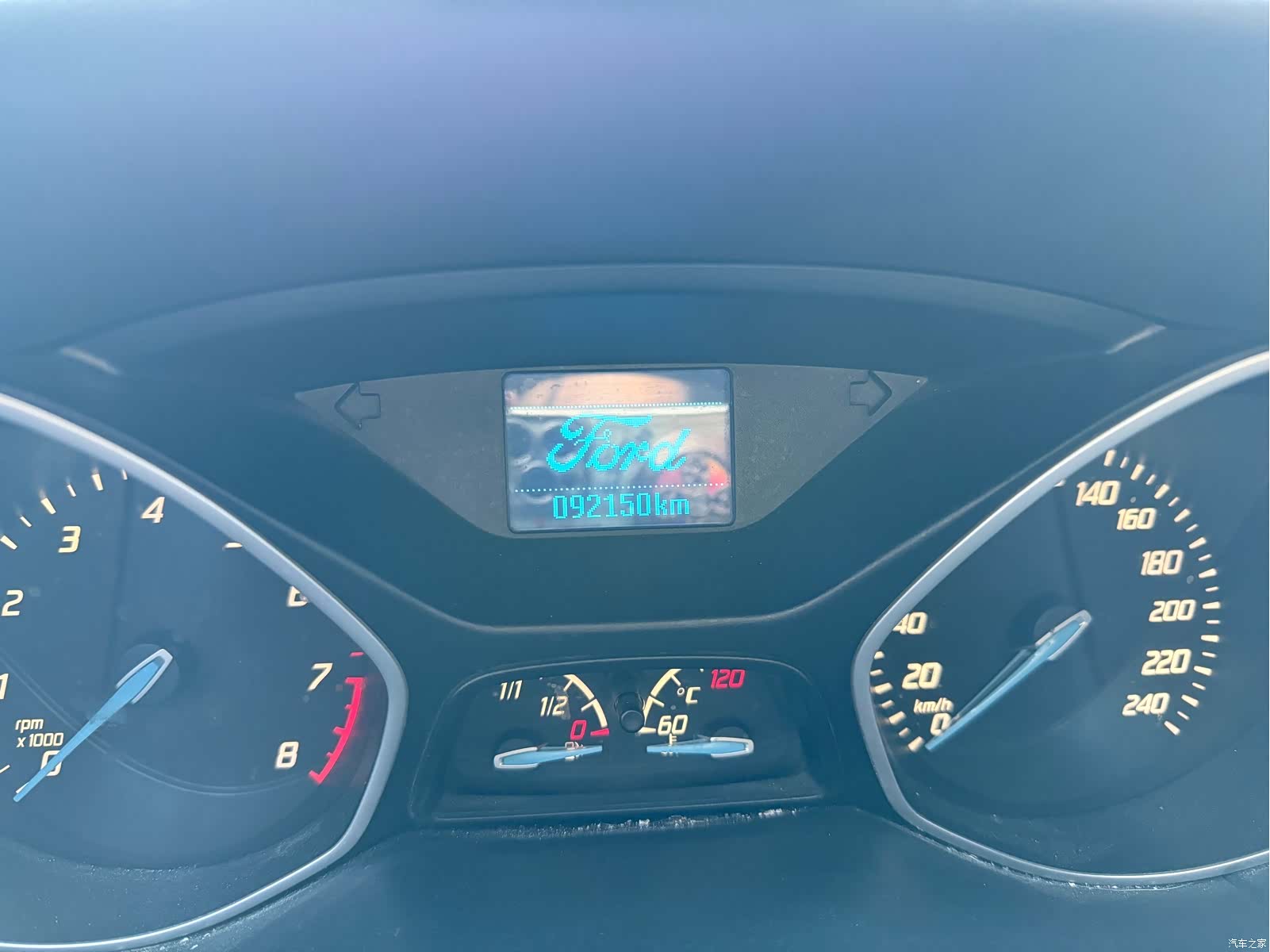 Ford Focus, 2013 12