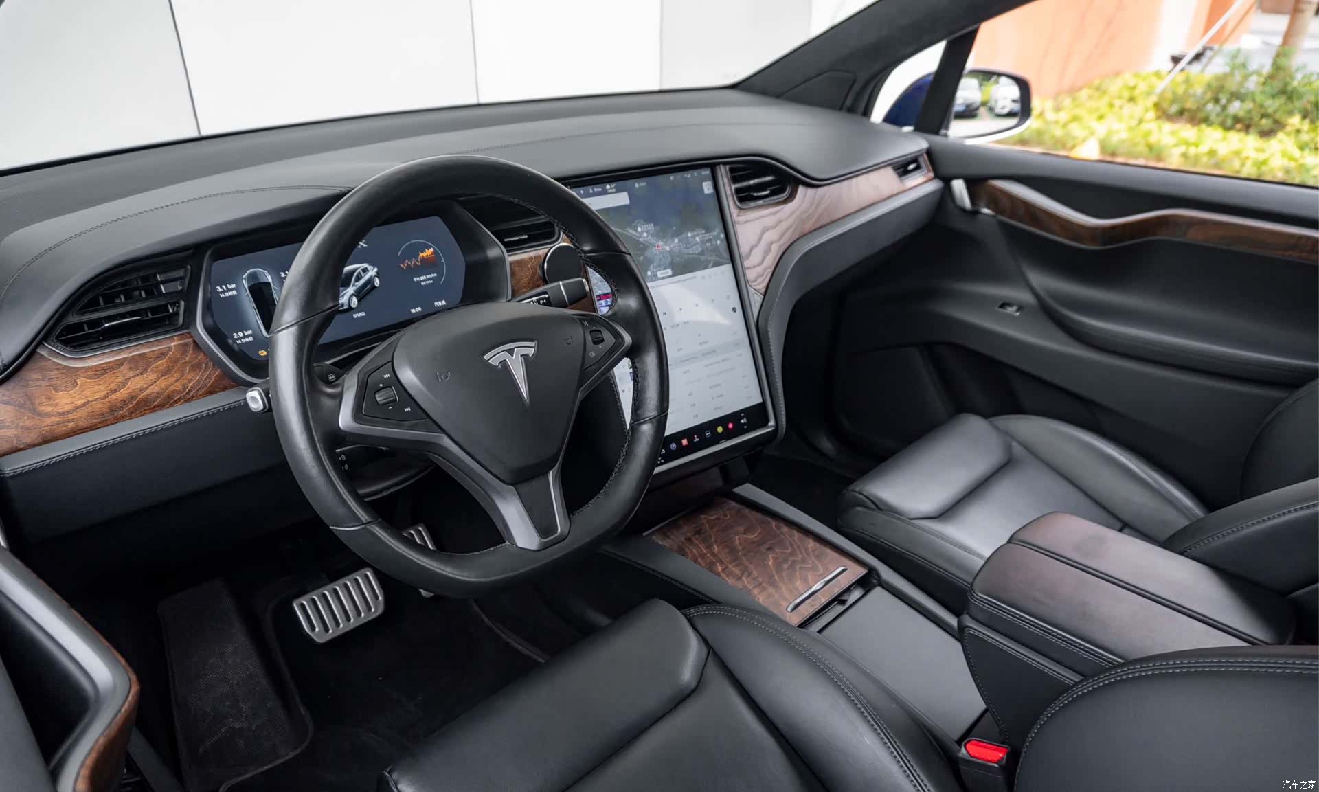 Tesla Model X, 2018 все фото