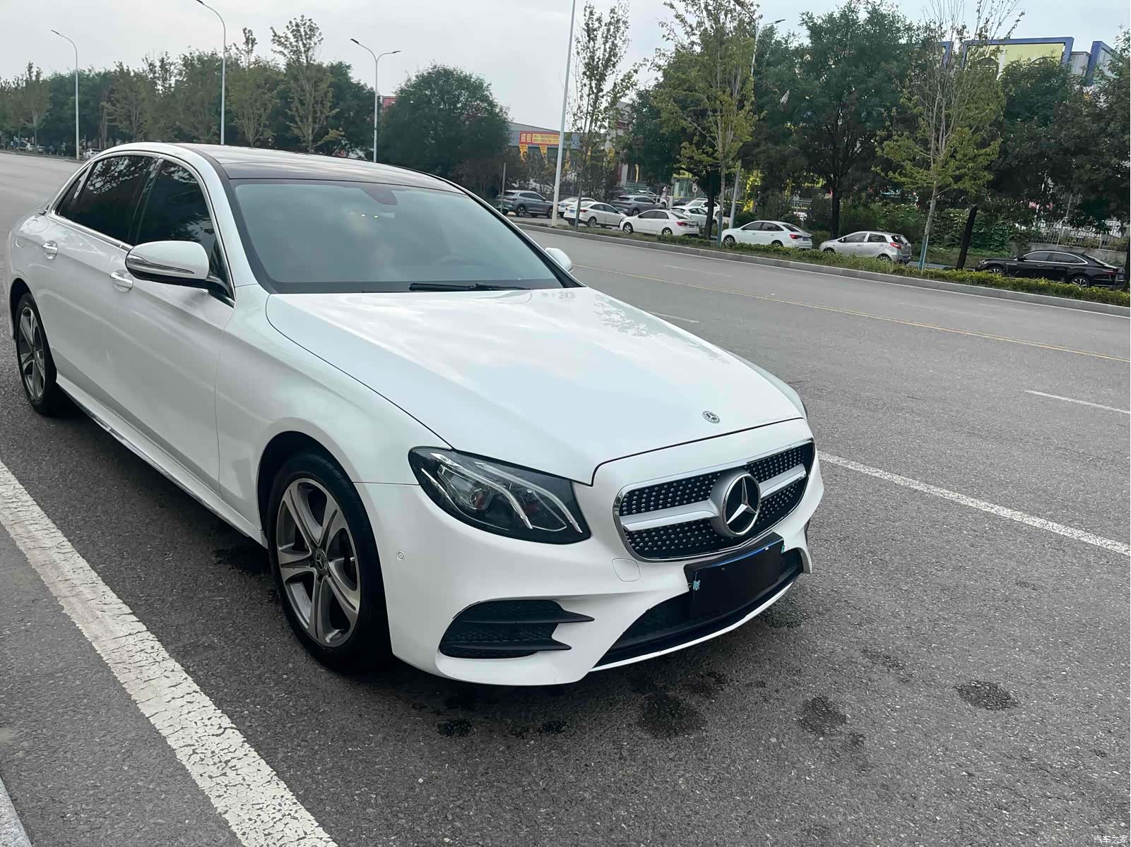 Mercedes-Benz E-Class, 2018 3