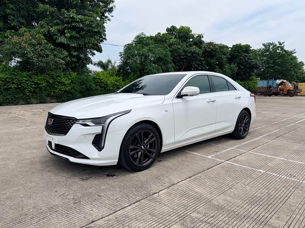 Cadillac CT4